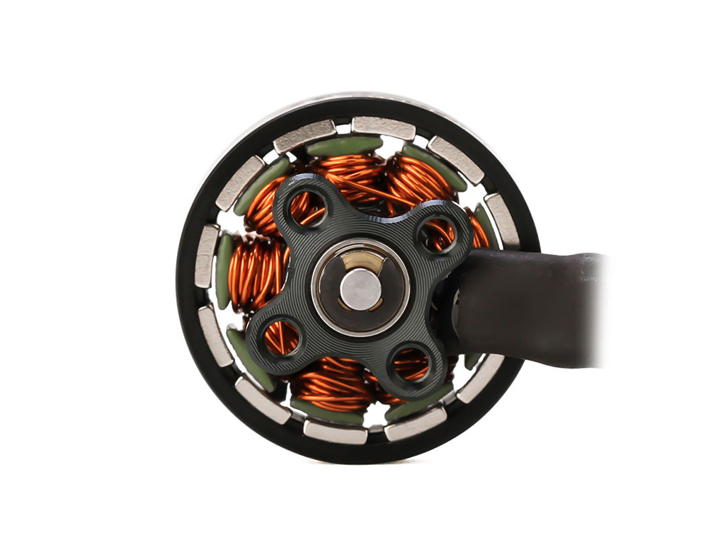 T-motor F1404 3800KV 2900KV 46 - Walksnail Avatar Hd Goggles X 评论和价格